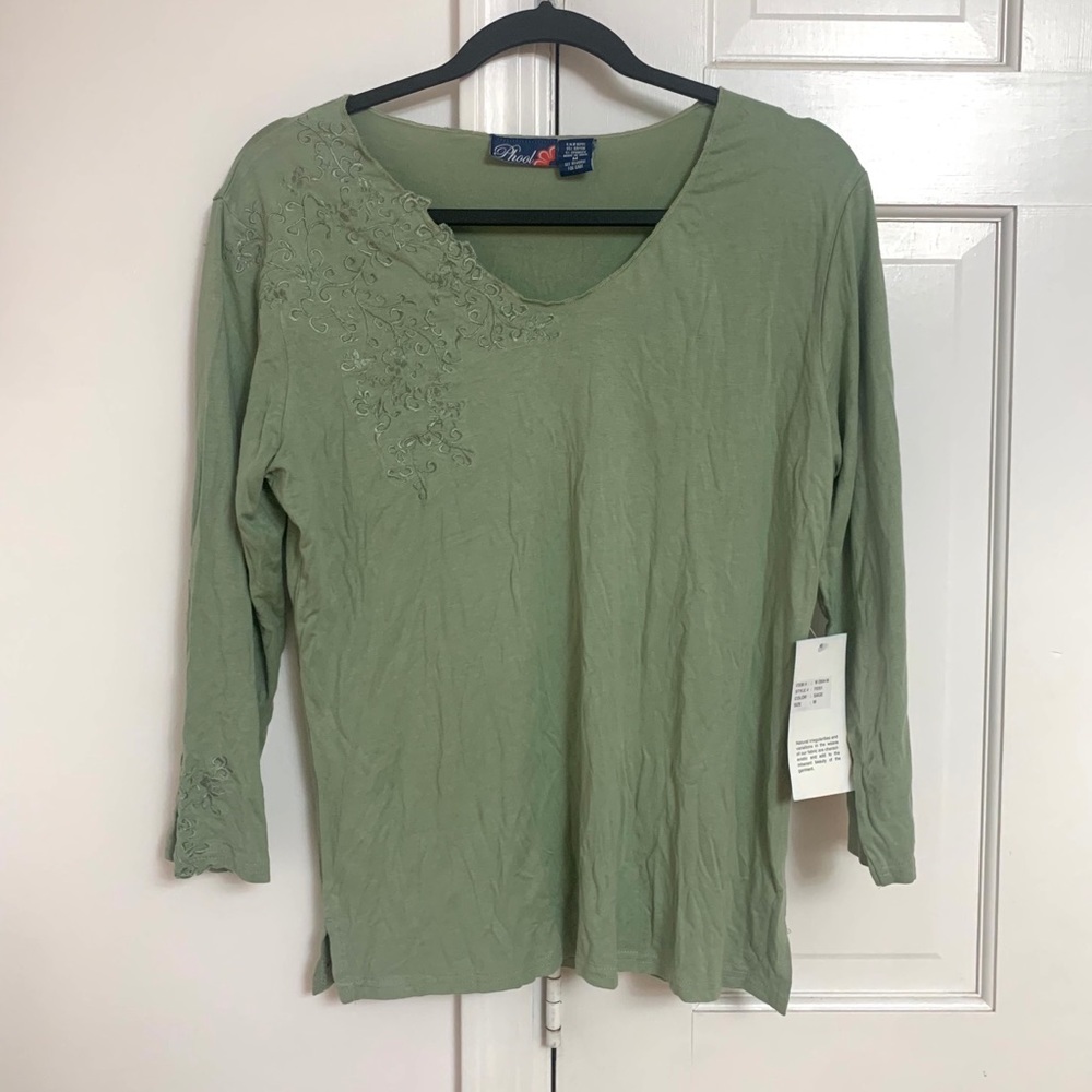 Green Blouse NWT